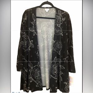 NWT Women’s cardigan sweater